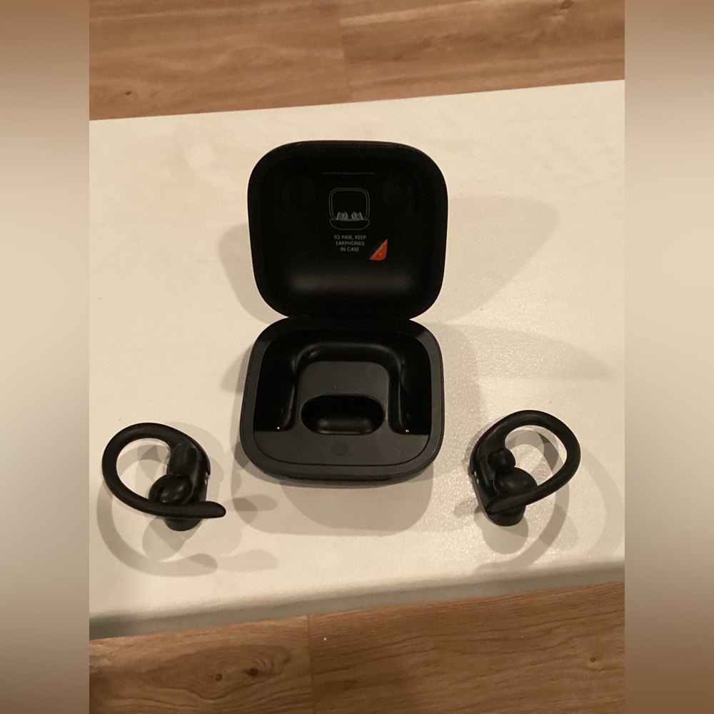 Beats Powerbeats Pro Wireless